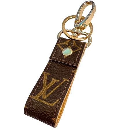 llavero louis vuitton hombre